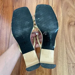 ZARA Beige Strappy Kitten Heels thumbnail 6