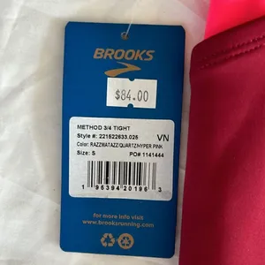Brooks Women's Method 3/4 Tights, Color is Razzmatazz, Small, NWT thumbnail 7