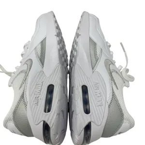 Nike Women’s Air Max Excee White Metallic thumbnail 6