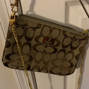 Preloved UGO Valentino small‎ handbag thumbnail 1