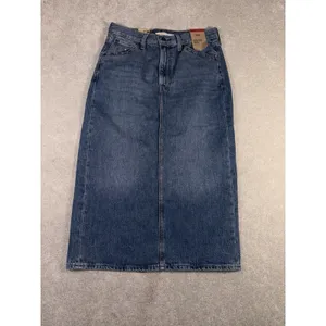 Levi Women High-Rise Back Slit Skirt 27 NWT thumbnail 2