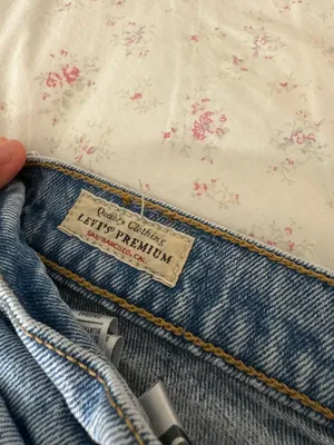 Levi’s Jeans 501 High-Rise Straight thumbnail 2
