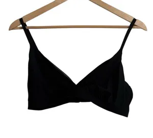 InLyric Black Wireless Bralette Triangle Bra Soft Stretch Women's Large NWOT thumbnail 1