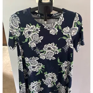 NWT Loft Outlet Women's Navy Blue White Flowers‎ Short Sleeve Dress Size Small thumbnail 2
