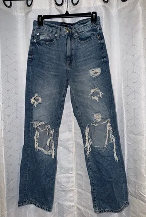 Aeropostale Boyfriend Denim Jeans thumbnail 1