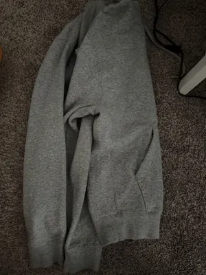 Gray Nike Sweatshirt thumbnail 3