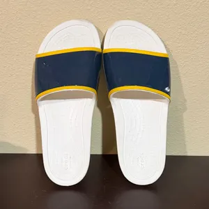 Crocs X Drew Barrymore Sloane Size 7 women’s Slide Sandal thumbnail 2