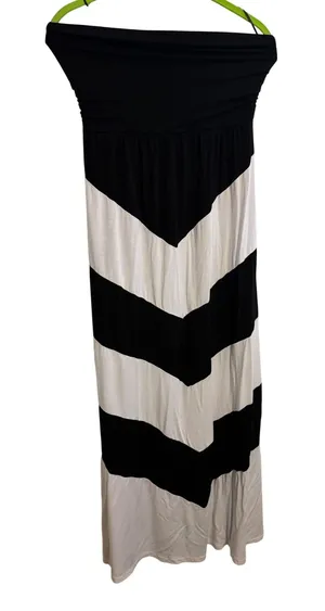 Design History Maxi Dress Women's Strapless Chevron Stripe Black‎ White Size M thumbnail 1