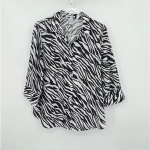 Chico’s blouse large 100% linen No-iron zebra animal print button front tunic thumbnail 9
