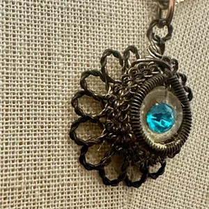 Filigree flower vintage pendant necklace thumbnail 5