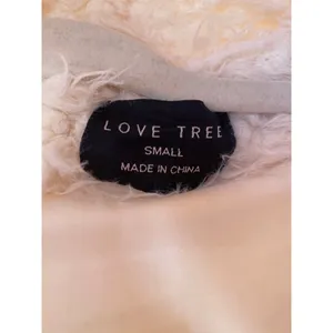Love Tree Ivory Faux Fur Hooded Coat Quiet Luxury Indie Sleaze Parisian Eclectic thumbnail 4
