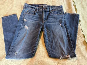American Eagle Jeans thumbnail 1