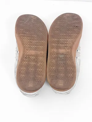 STEVE MADDEN Madrid Silver Metallic Lace Up Sneakers Shoes Size 7.5 Retro Casual thumbnail 2