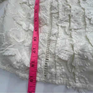 FARM RIO Star‎ 3D Embroidered Blouse in Off White - size S thumbnail 16