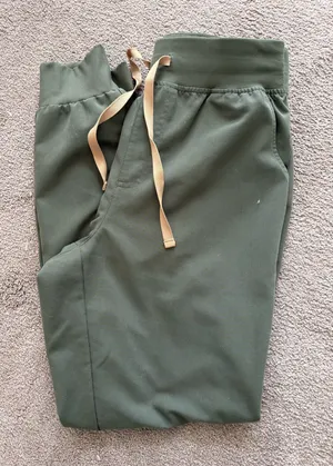 FIGS Zamora Jogger Scrub Pants thumbnail 1