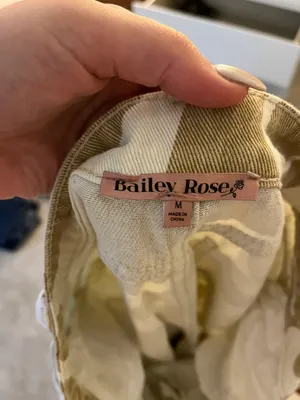 Bailey rose Petunia Smiley Face Beige Flare Pants thumbnail 4