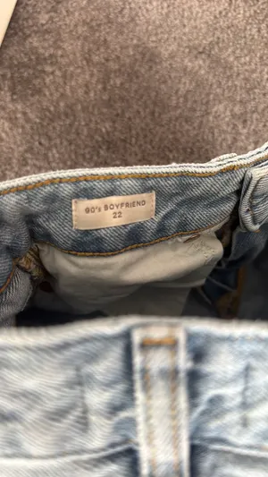 PacSun Jeans Boyfriend 90s Ripped thumbnail 4