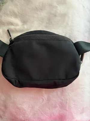 Lululemon Black Crossbody Bag thumbnail 2