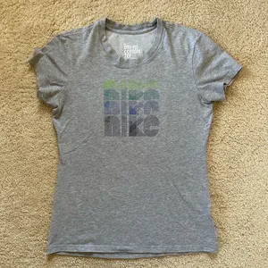 Nike Dri Fit Grey Tee thumbnail 1