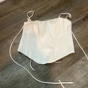 Edikted Cream White Lace-Up Corset Top size small thumbnail 2