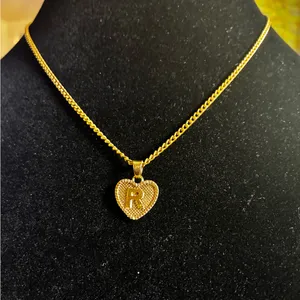 Heart Initial "R" Pendant Necklace 16” Gold thumbnail 2
