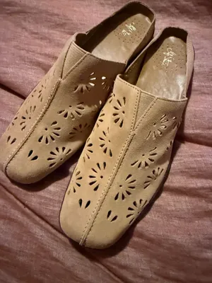 BOHO Suede Mules Tan Size‎ 8.5M Size 8.5 thumbnail 2