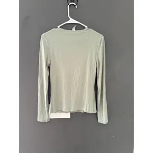 Yogalicious Kathleen Ribbed Long Sleeve Top Built-in Bra Sage Green Large thumbnail 5