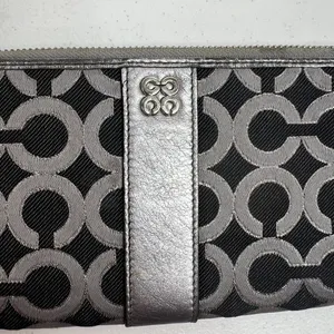 COACH Julia OP Signature Lurex Silver Black Clutch Zippy‎ Wallet Large Wristlet thumbnail 4