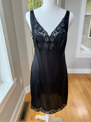 Vintage Bali Black Lace Trim Satin Chemise Slip Dress Size 34 thumbnail 9
