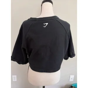 Gymshark dash boxy crop top sweatshirt thumbnail 4