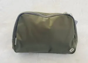 Lululemon Everywhere Belt Bag Grey Sage thumbnail 1