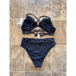 Cupshe Black Floral Jacquard Scalloped Bralette & High Waist Bikini Set Large thumbnail 6