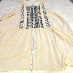 Abercrombie & Fitch- Boho Cream Flowy Embroidered Halter Criss-Cross Top- Size S thumbnail 6