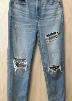 American Age American Eagle AE Stretch Mom Straight Jean Blue Medium Wash‎ Womens Size 8 thumbnail 1