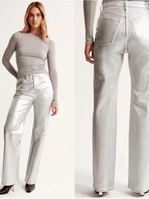 🌸Nwt Abercrombie & Fitch Silver 90’S Relaxed Fit Jeans Size 27/4🌸 thumbnail 2