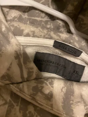 Abercrombie Camo Hoodie thumbnail 2