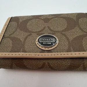 Coach Signature C 6-Ring Brown Coated Canvas Key Case thumbnail 2