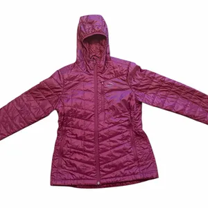 L.L. Bean Women’s Primaloft Packaway hooded jacket XS Peitte Raspberry Pink thumbnail 1