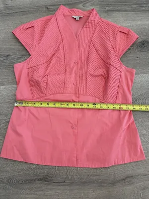 J. Peterman Women’s Size 14 Coral Pink Pintuck Button Front Blouse thumbnail 8