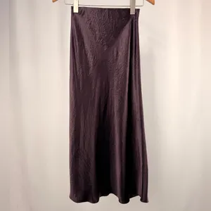 NWT Babaton Slip‎ Satin Maxi Skirt in Noble Purple Size 00 thumbnail 4
