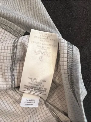 Patagonia gray 1/2 zip capilene long sleeve top M women thumbnail 5