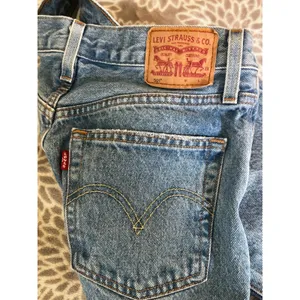 Levis 501 Original Straight Leg Jeans W27 L30 Distressed Sustainable Streetwear thumbnail 5