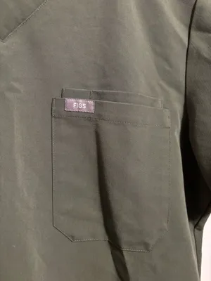 FIGS Scrub Top thumbnail 3