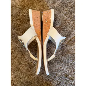 Impo Comfort Low Wedge White Silver Metal Accent Thong Slip-On Sandals Y2K thumbnail 4