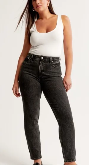 NWT Abercrombie & Fitch Curve Love High Rise Mom Jeans: Washed Black, Size 28 thumbnail 1