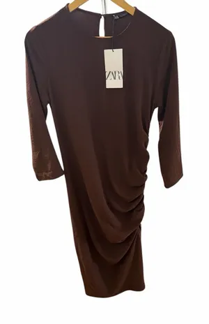 Zara Brown Ruched long sleeve midi dress size‎ M thumbnail 1