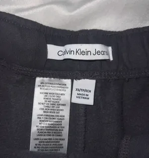 Calvin Klein Sweats thumbnail 2