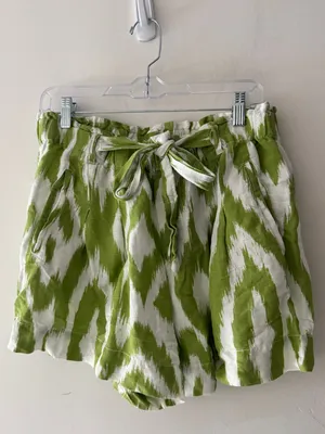 Anthropologie Green Linen Breezy‎ Paperbag Shorts thumbnail 2