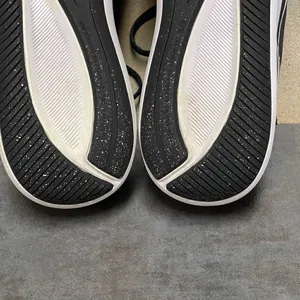Nike Star Runner 3 Women's Black & White Sneakers Size 8.5M thumbnail 14