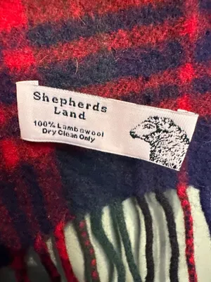 Shepherds Land 100% Lambswool Plaid Scarf Fringe Preppy Old Money Quit Glam thumbnail 2